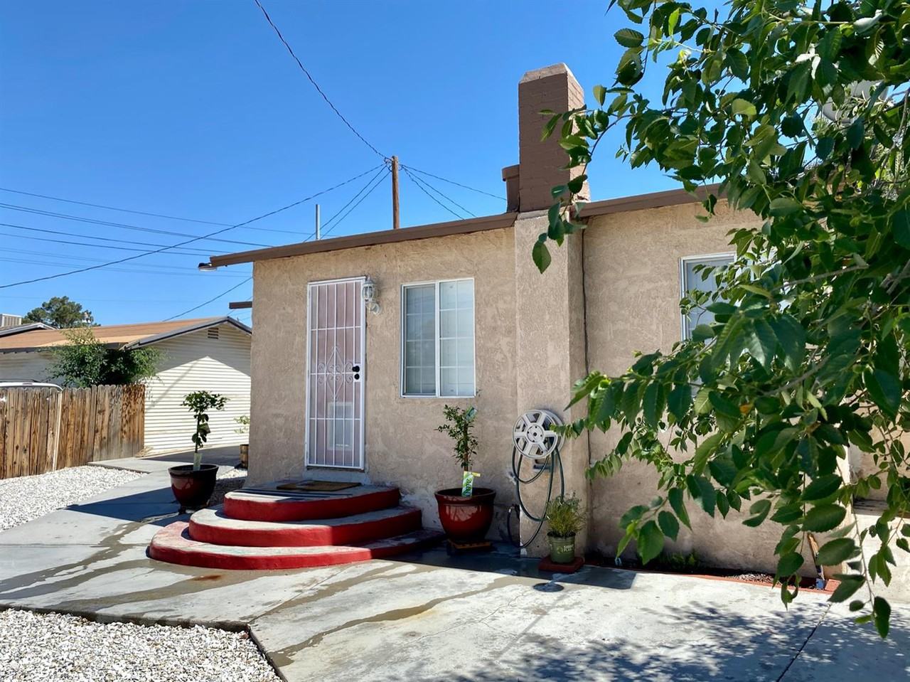 109 W Fredricks St 12, Barstow, CA 92311 2 Bedroom House for 1,075