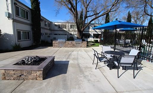 ACADEMY LANE APARTMENT HOMES Apartments 1124 F St, Davis, CA 95616