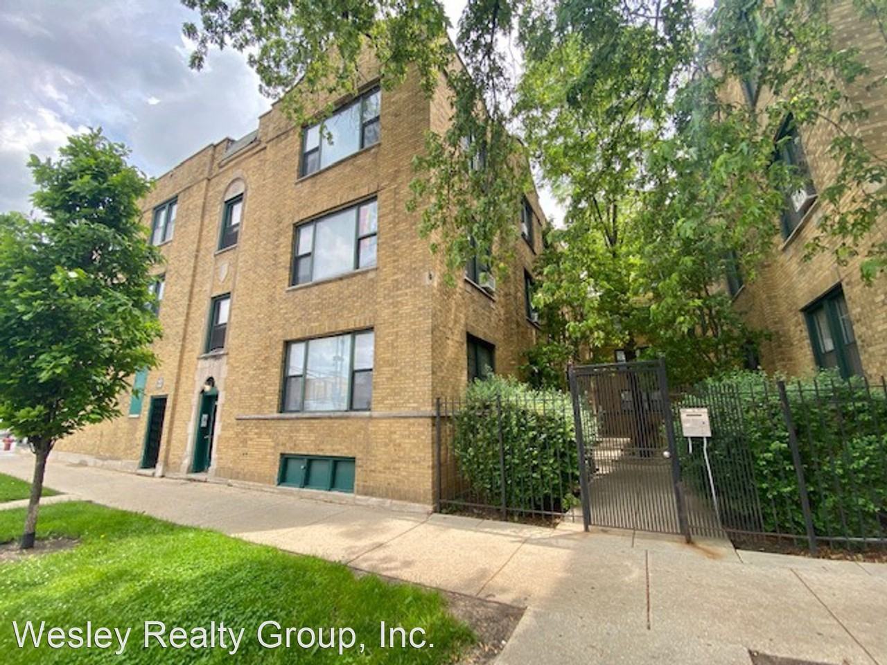 43514359 W. Diversey Avenue 27512763 N. Kostner Avenue Apartments in