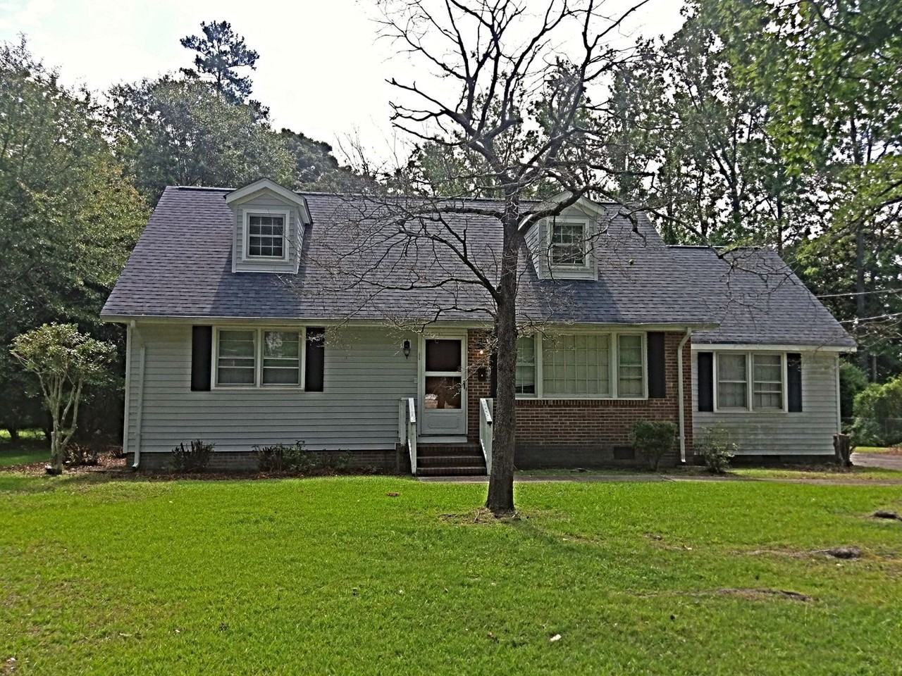 1110 Clifton Road, Jacksonville, NC 28540 4 Bedroom House for Rent for