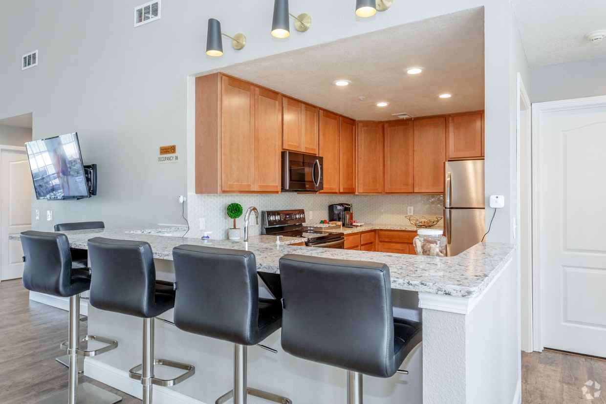 Saddlewood Apartments 18851 W 153rd Ct, Olathe, KS 66062 Zumper