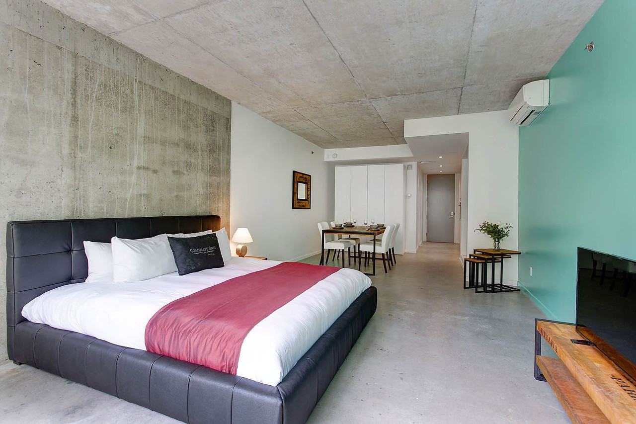 456 Rue De La Gauchetière Ouest 403, Montréal, QC H2Z 1Y5 1 Bedroom