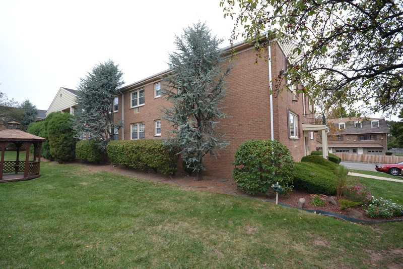 605 Grove St, Clifton, NJ 07013 1 Bedroom Apartment for Rent for 1,475
