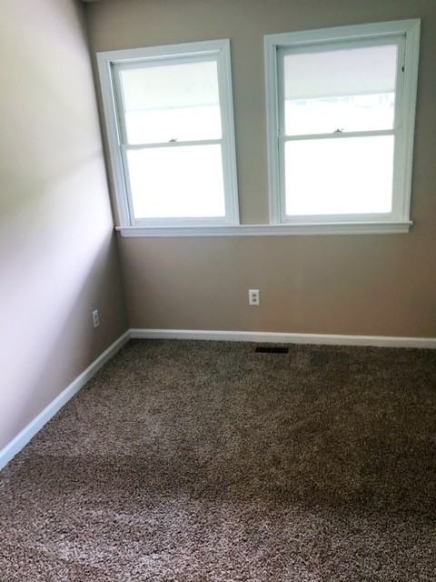 Poplar Ridge Apartments 6319 Kingsport Highway 1063, Johnson City