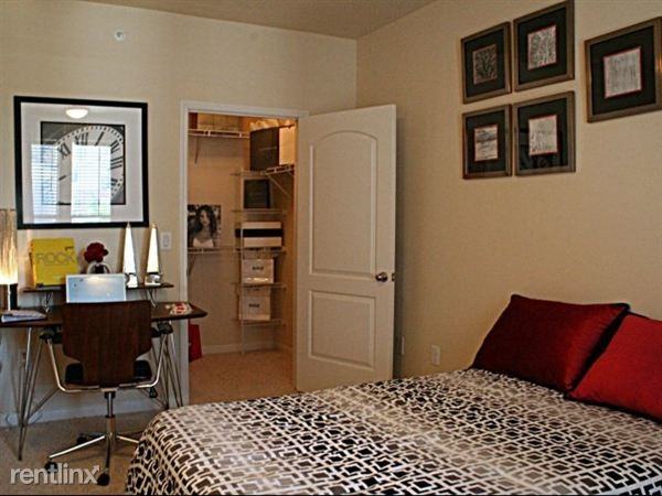 Voss Westheimer Apartments 12523 Westheimer Rd, Houston, TX 77077