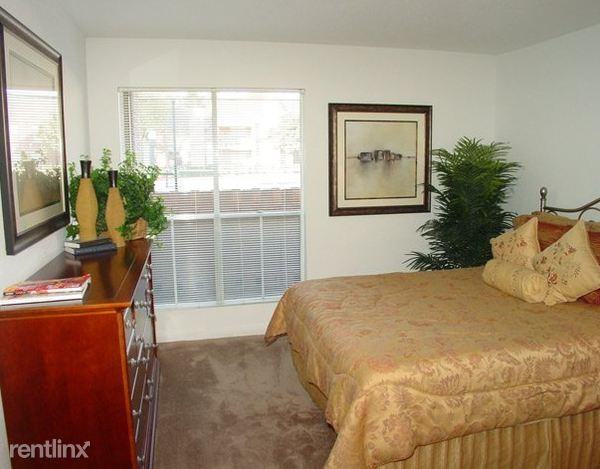 Meadowglen Walnut Bend Apartments Meadowglen Ln, Houston, TX 77042