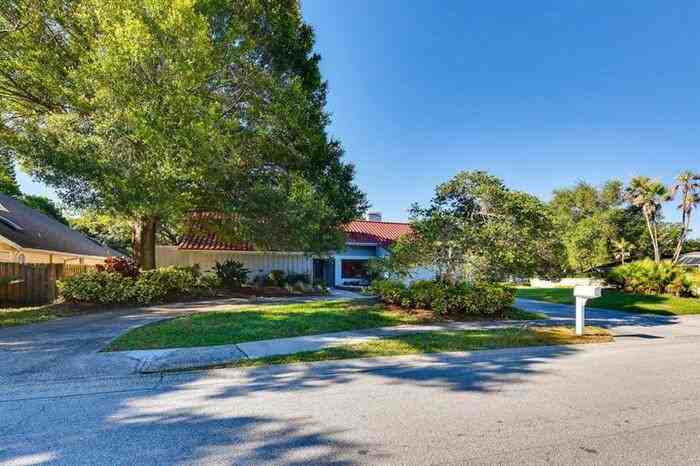 1736 Pine Creek Ct, Safety Harbor, FL 34695 4 Bedroom House for 3,675