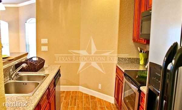 Babcock and Medical 1004 Apartments Babcock Rd, San Antonio, TX 78229