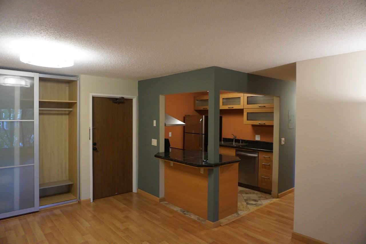 1903 Silver Bell Route 206, Egan, MN 55122 Two-Bedroom Apartment