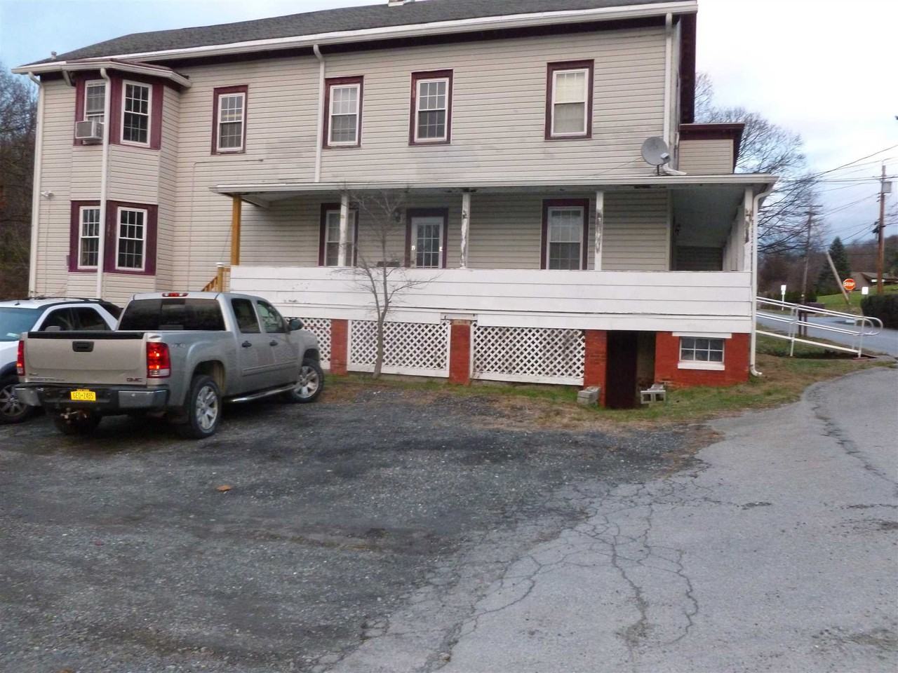19 Main Street Unit 2, Wappingers Falls, NY 12590 1 Bedroom Apartment