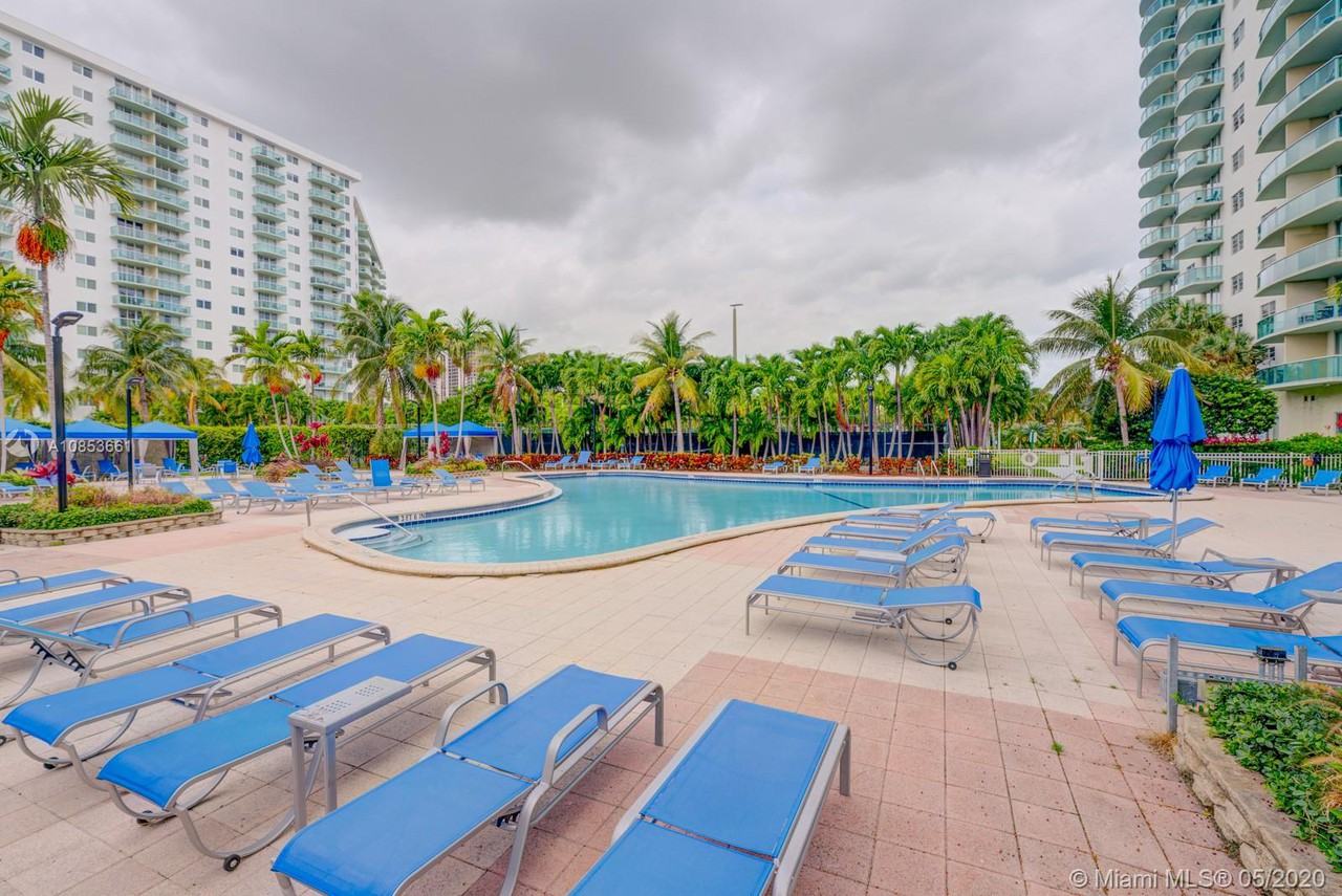 19370 Collins Avenue 205, Sunny Isles Beach, FL 33160 1 Bedroom