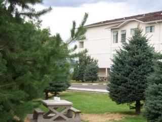 Garden View Apartments 1760 Brunner Ave, Kamloops, BC V2B 3L7 Zumper