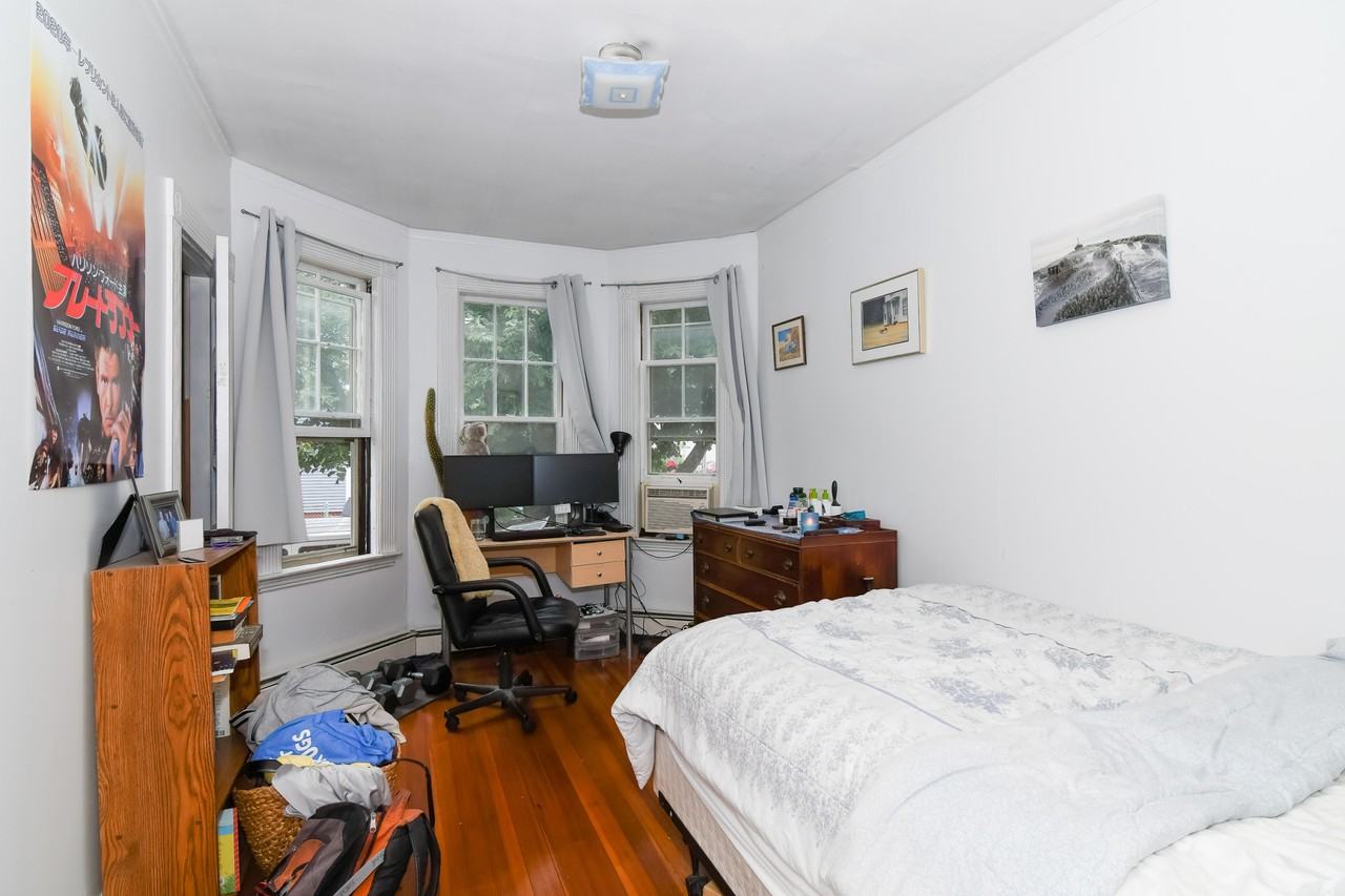 95 Franklin Street 1, Boston, MA 02134 3 Bedroom Apartment for Rent