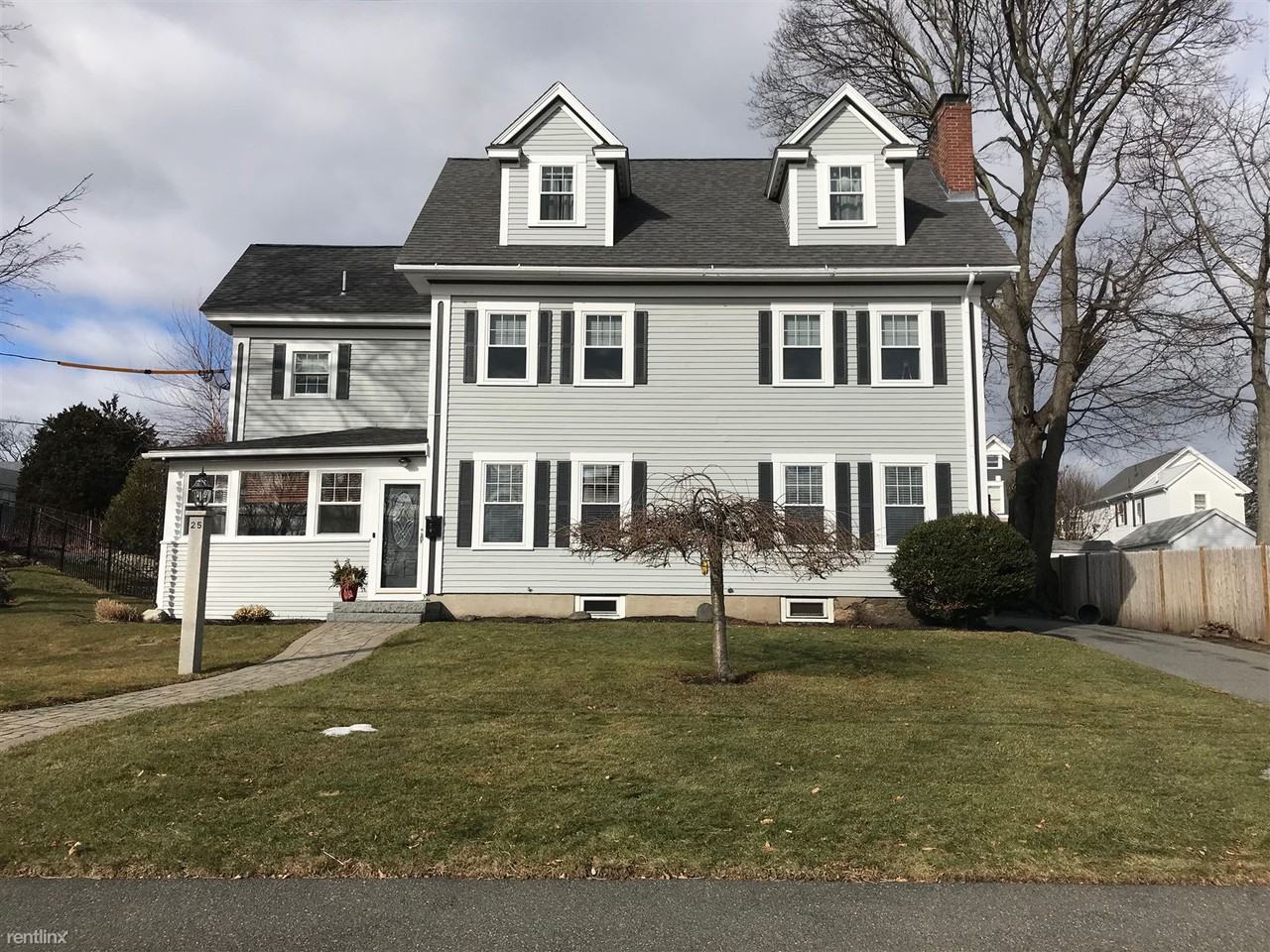 25 Franklin St, Woburn, MA 01801 2 bedrooms for rent