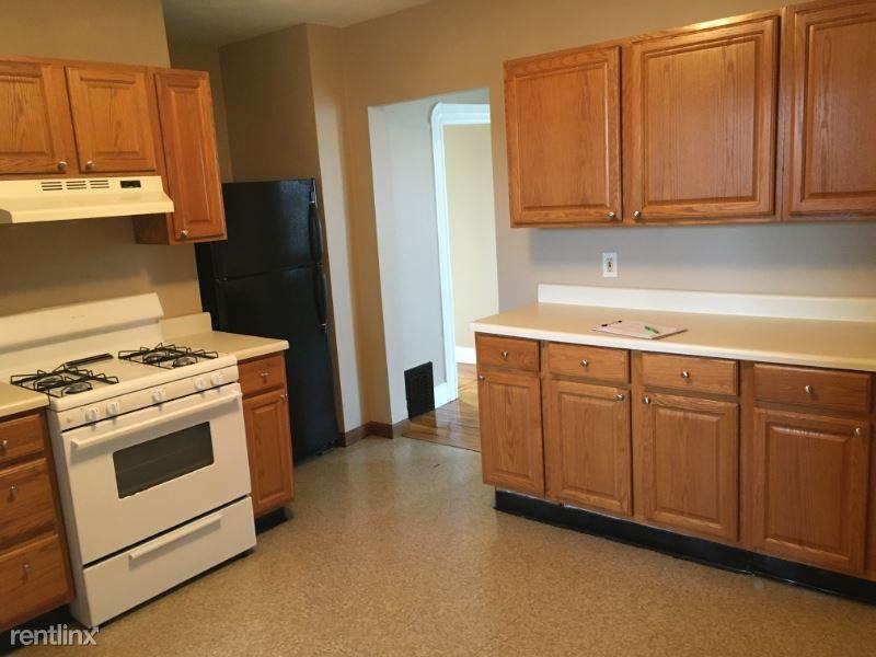 8 Woodman St 3, Lynn, MA 01905 2 Bedroom Apartment for Rent for 1,800/month Zumper