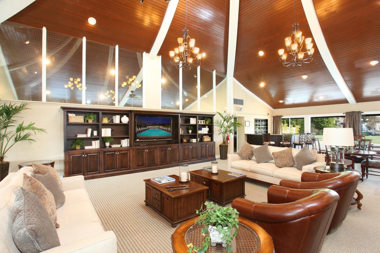Town Park Villas 55+ Senior Community Apartments 6245 Kantor Street
