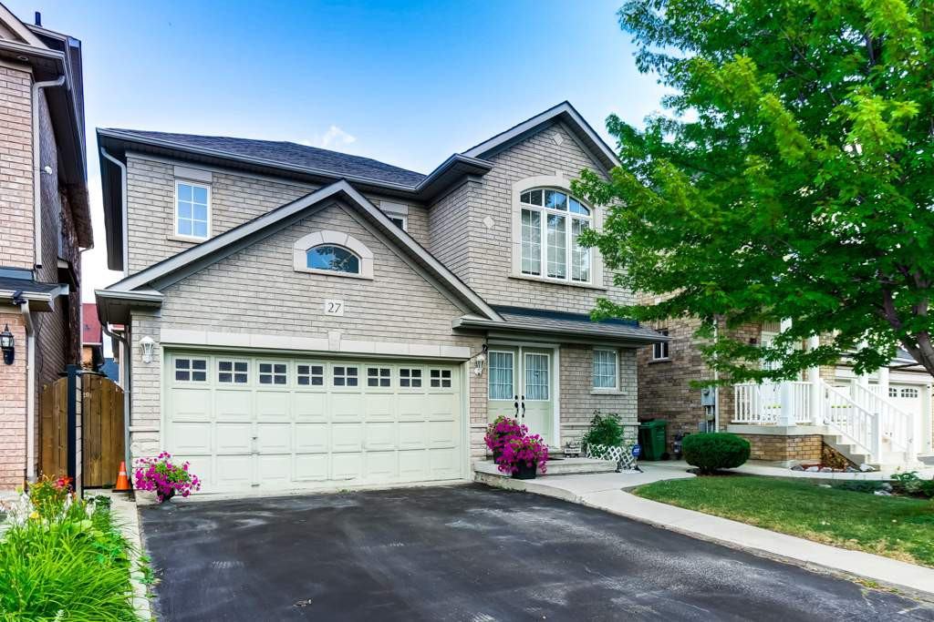 27 SEDGEWICK CIRCLE Apartments 27 Sedgewick Cir, Brampton, ON L7A 2P7