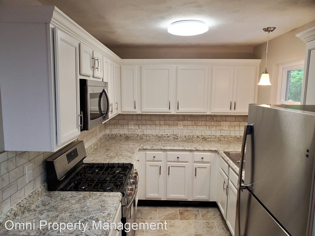 231 Woodside Rd, Forest Hills, PA 15221 3 Bedroom Apartment for Rent