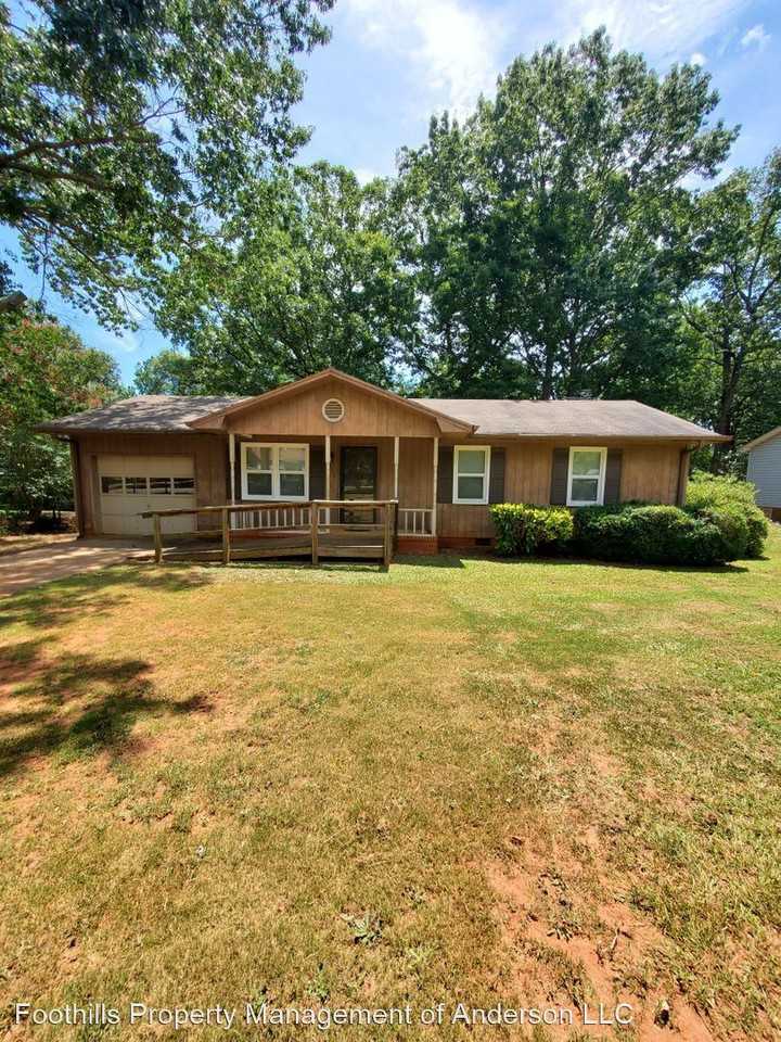 2420 Old Williamston Rd, Anderson, SC 29621 3 bedroom House Rental