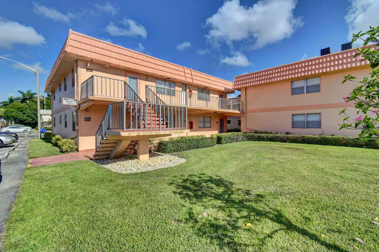 625 Saxony N, Delray Beach, FL 33446 2 Bedroom Condo for Rent for