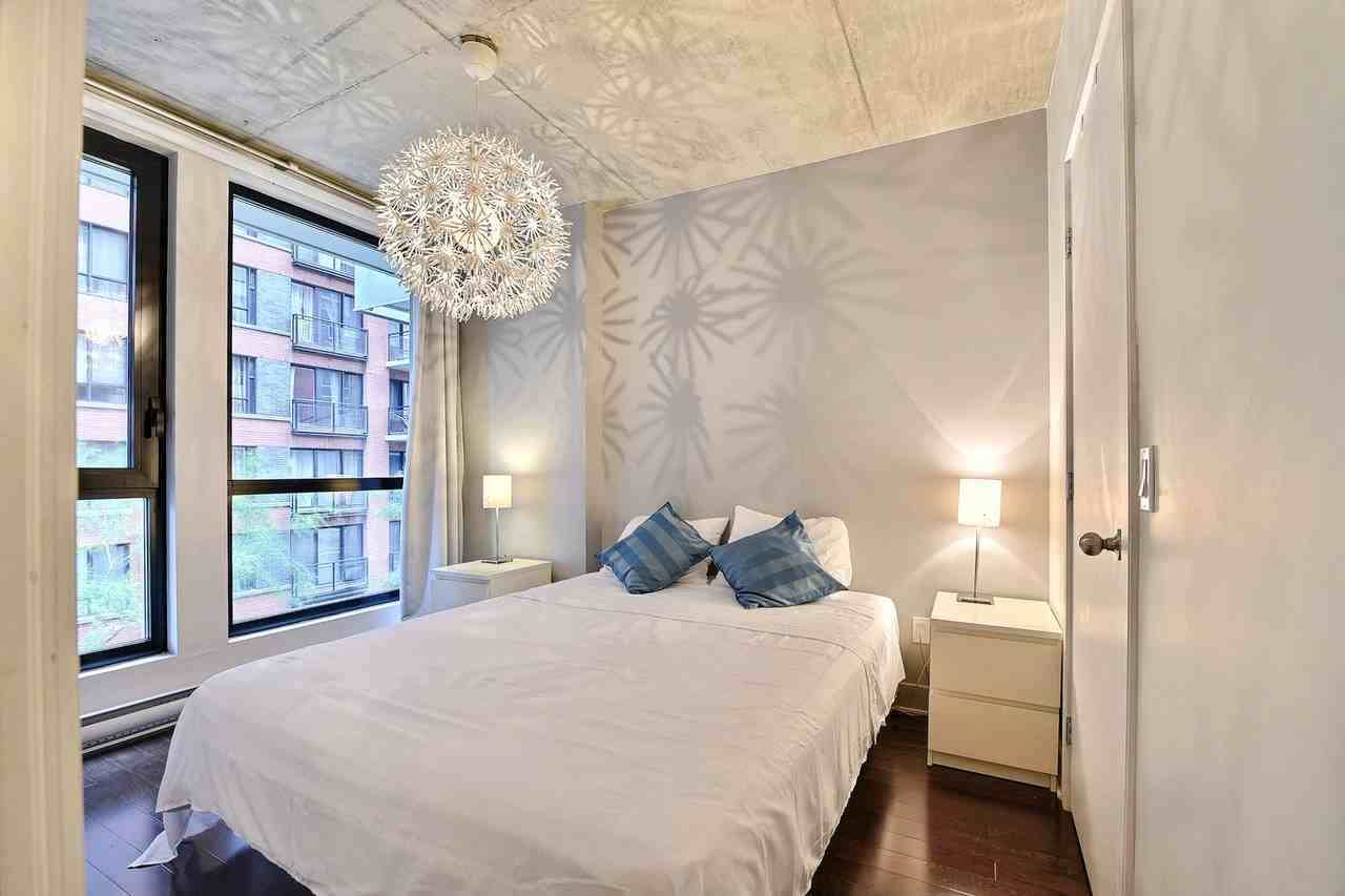 950 Rue NotreDame Ouest 241, Montréal, QC H3C 0K3 1 Bedroom Condo for