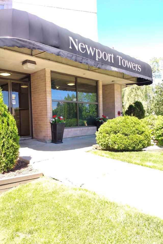 Newport Towers Apartments 550 Strasburg Rd, Kitchener, ON N2E 2G9