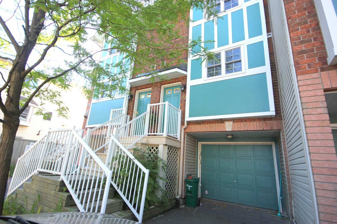25 Bayswater Ave Unit 22, Ottawa, ON K1Y 2E5 2 Bedroom House for 1,995