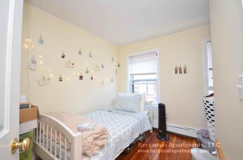South Russell Street 3N, Boston, MA 02114 2 Bedroom Apartment for