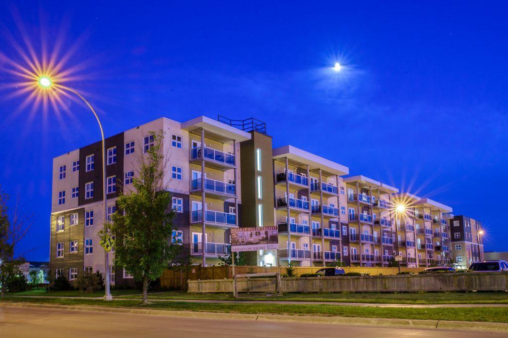 800 Dovercourt Apartments in Linden Ridge, Winnipeg, MB R3Y 0R3 Zumper