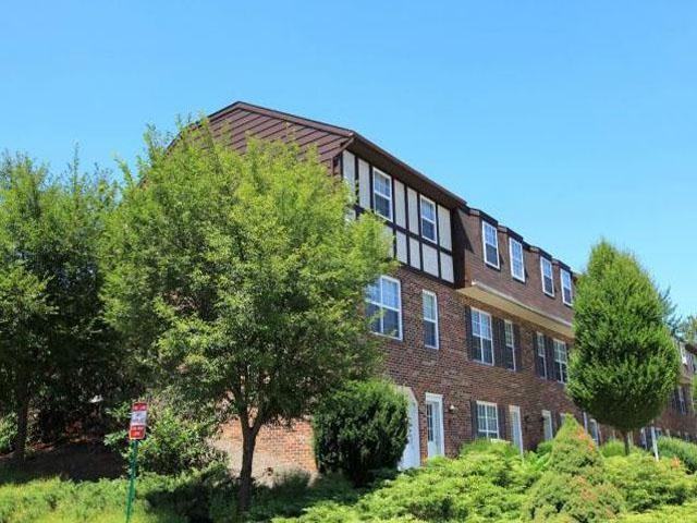 Belair Townhomes Apartments 590 Candlewyck Rd, Lancaster, PA 17601
