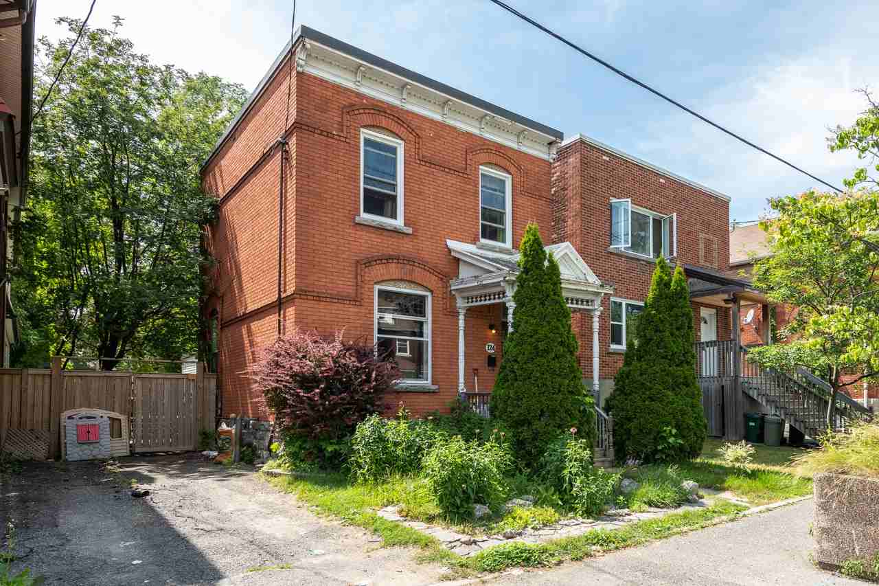 124 Cambridge Street North, Ottawa, ON K1R 7B8 3 Bedroom House for Rent