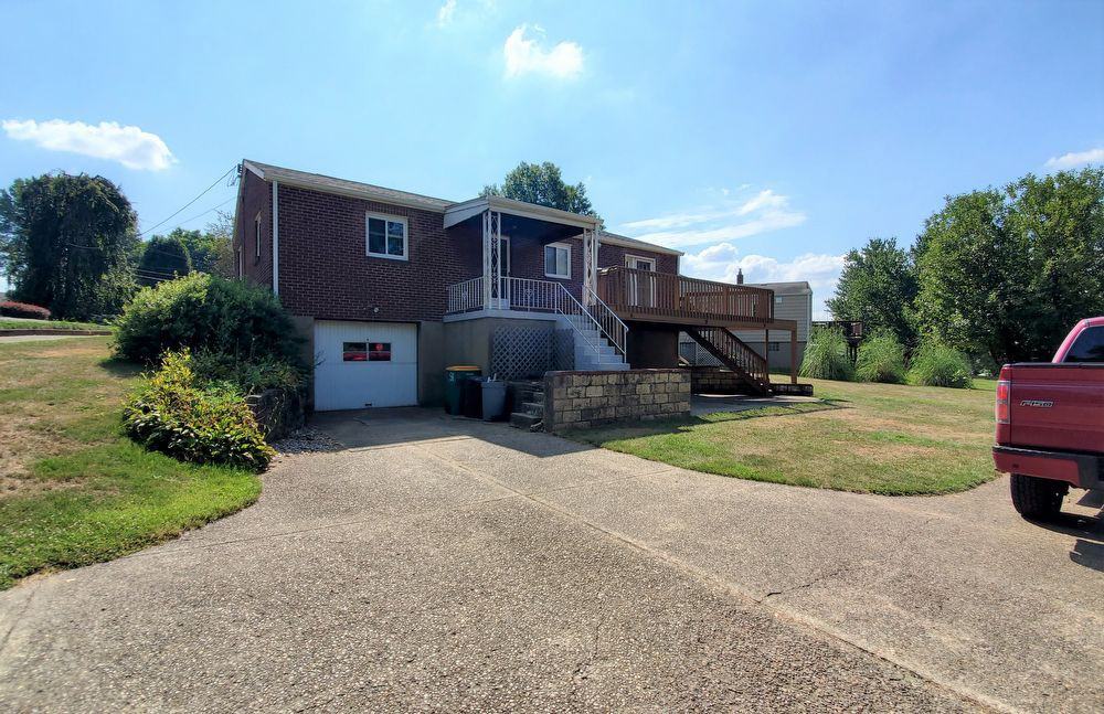 133 Melrose Ct, Bridgeville, PA 15017 2 Bedroom Apartment for Rent for