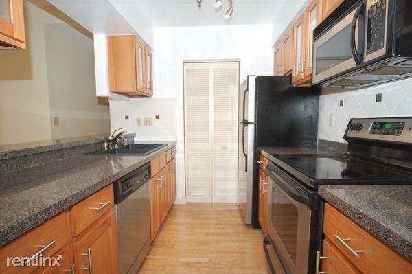 The Broadway Apartments Broadway, Milwaukee, WI 53202 Zumper