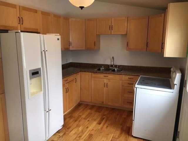 Ross avenue west Apartments Ross Avenue West, Winnipeg, MB R3E None