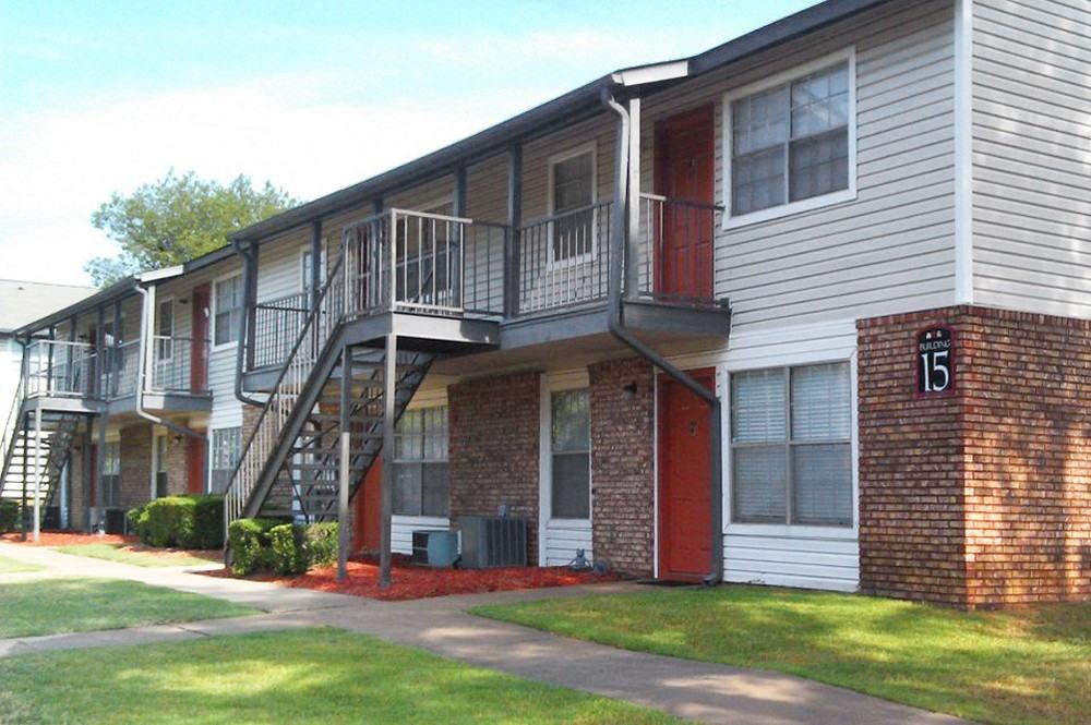 1601 N Shackleford Apartments in Walnut Valley, Little Rock, AR 72211