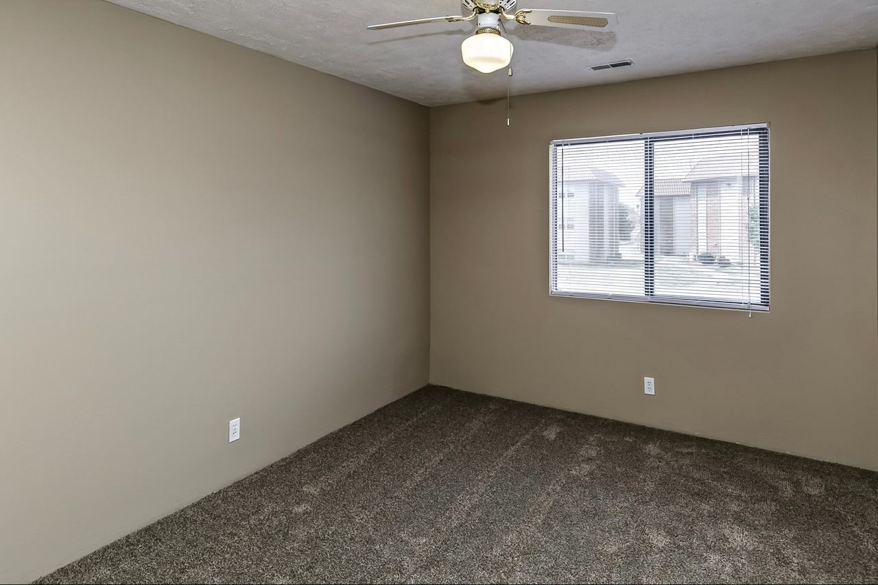 Fox Ridge Apartments 10834 Cottonwood Ln, Omaha, NE 68164 Zumper