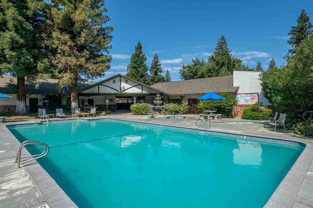 Scottsmen Too Apartments 55 W Bullard Ave, Clovis, CA 93612 Zumper