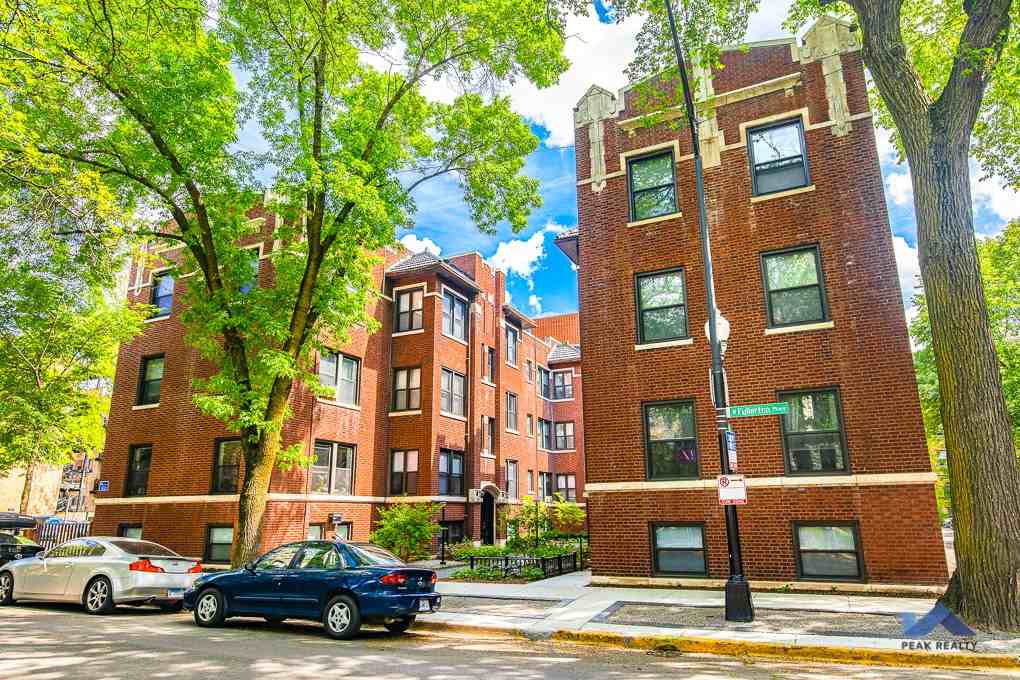 52331 W. Fullerton Ave. Apartments 523 W Fullerton Pkwy 31, Chicago