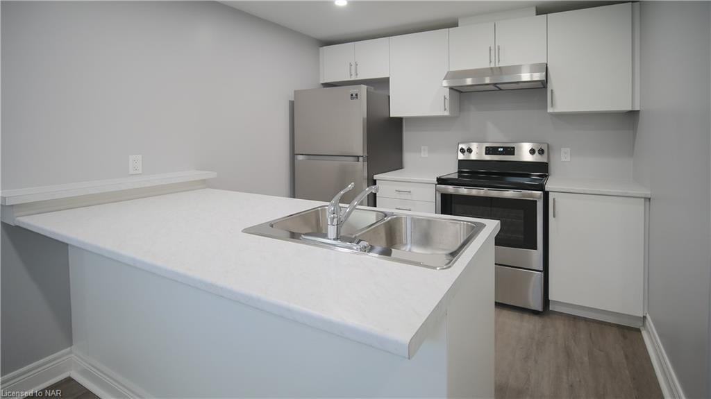 Scott Street Apartments in Grantham, St. Catharines, ON L2M None Zumper