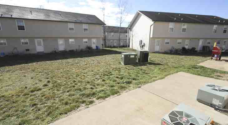 Fremont Hills Townhomes Apartments 2262 Petrus Cir, Ozark, MO 65721