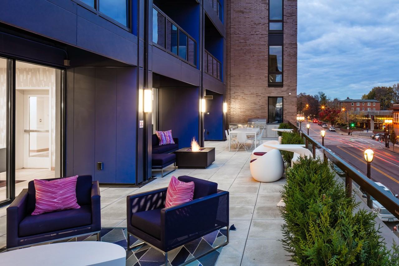 Ceylon Apartments 25 N Central Ave, Clayton, MO 63105 Zumper