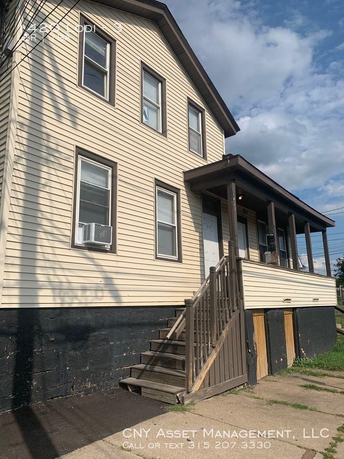 1420 Lodi St 3, Syracuse, NY 13208 1 Bedroom Apartment for Rent