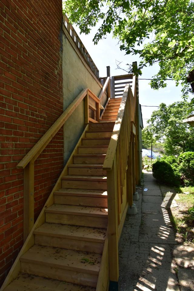 279 Drouillard Rd Apartments in Ford City, Windsor, ON N8Y 2P4 Zumper