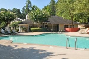 Colonial Village at Deerfield Apartments 910 Constitution Dr, Durham