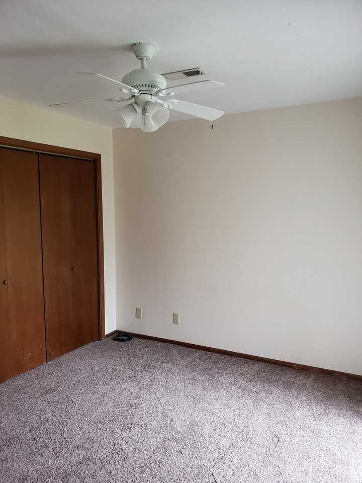 Pebble Creek Apartments 548 11th Avenue A Court 548 1/2, Silvis, IL