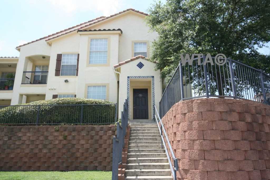 Huebner Rd & Battle Oak 1802, San Antonio, TX 78258 3 Bedroom