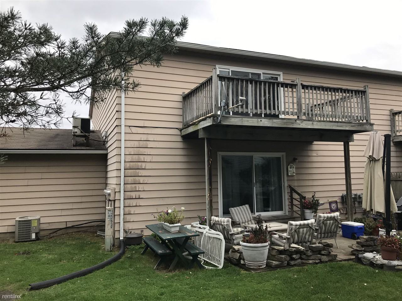 Woodside Apts of Grand Blanc, LLC Apartments 12233 Woodside Dr, Grand