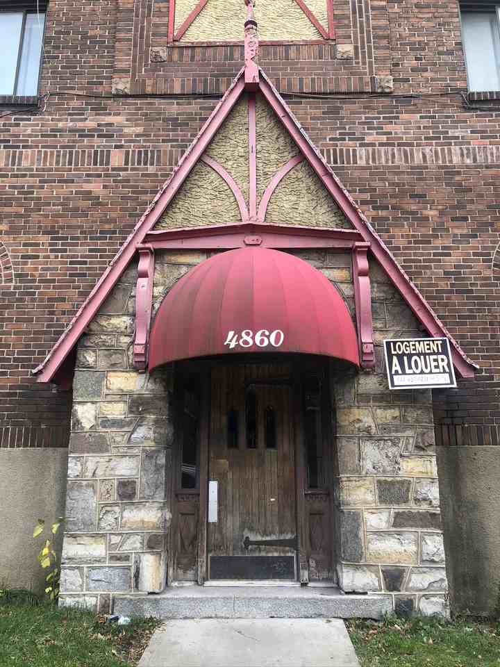 4860 Queen Mary Apartments 4860 Chemin Queen Mary 7, Montréal, QC