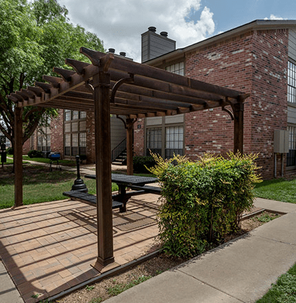 The Woodlands Apartment Homes Apartments 5050 Tanglewood Ln, Odessa