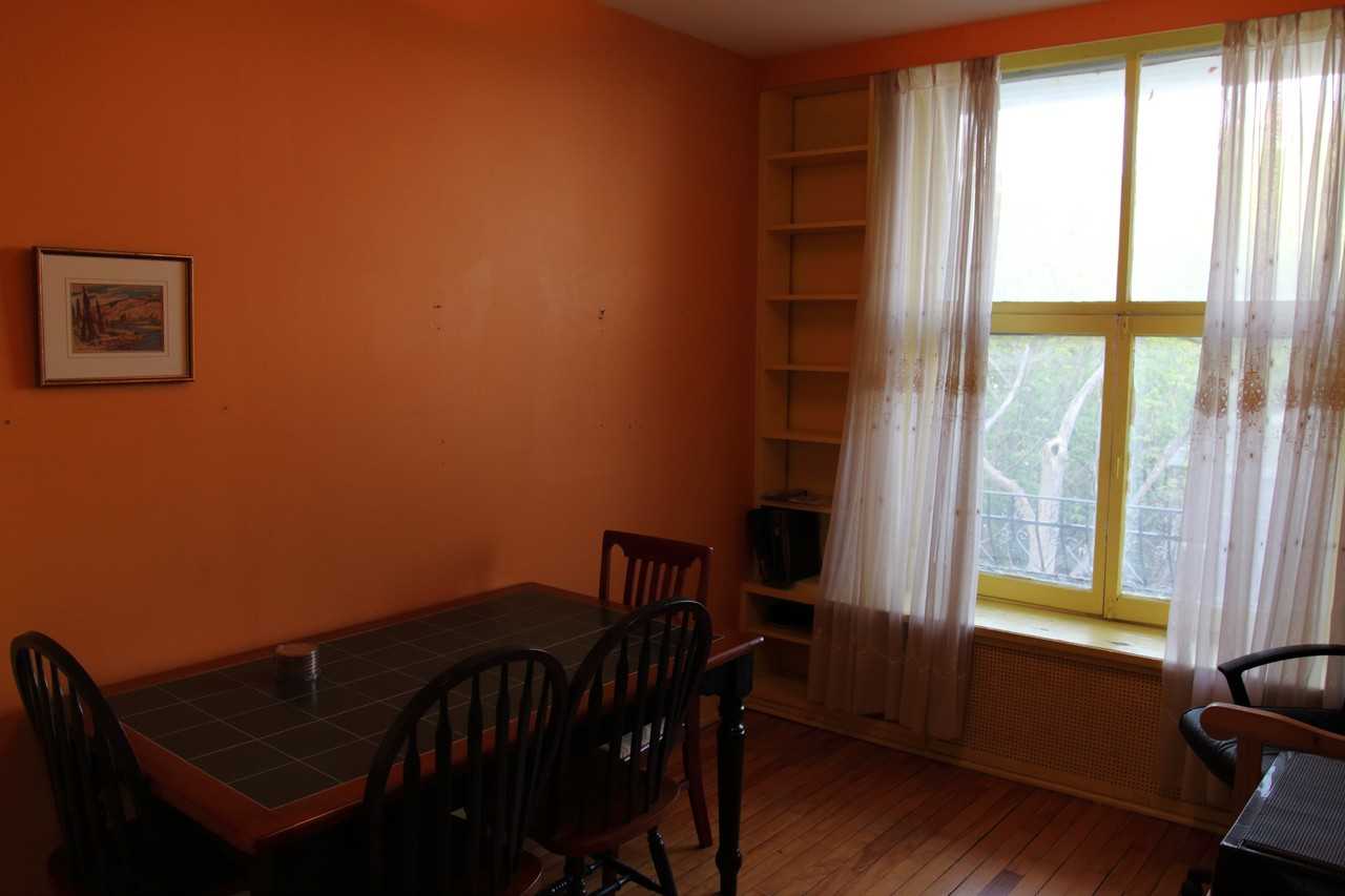 1569 Avenue des Pins 7, Montréal, QC H3G 1B3 1 Bedroom Apartment for